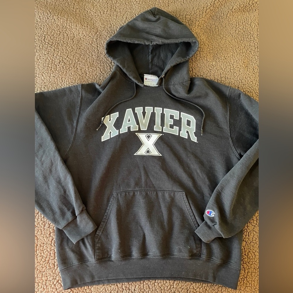 #258 XAVIER MUSKETEERS Champion Black Hoodie with Xavier Logo